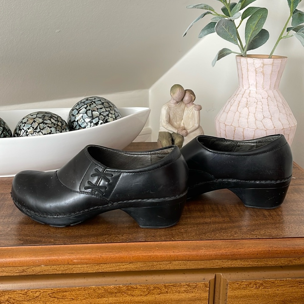 Dansko clog